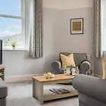 Wansfell Heights Holiday home *
